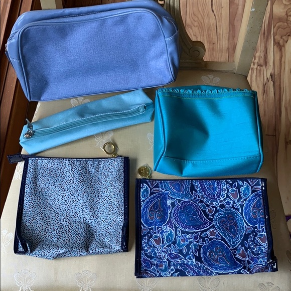 Estee Lauder Handbags - FINAL PRICE - Bundle of 5 Estée Lauder bags